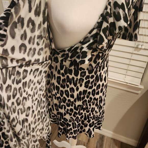 The LIMITED print Dress. Size XS (easily a S). NWT - Picture 12 of 13
